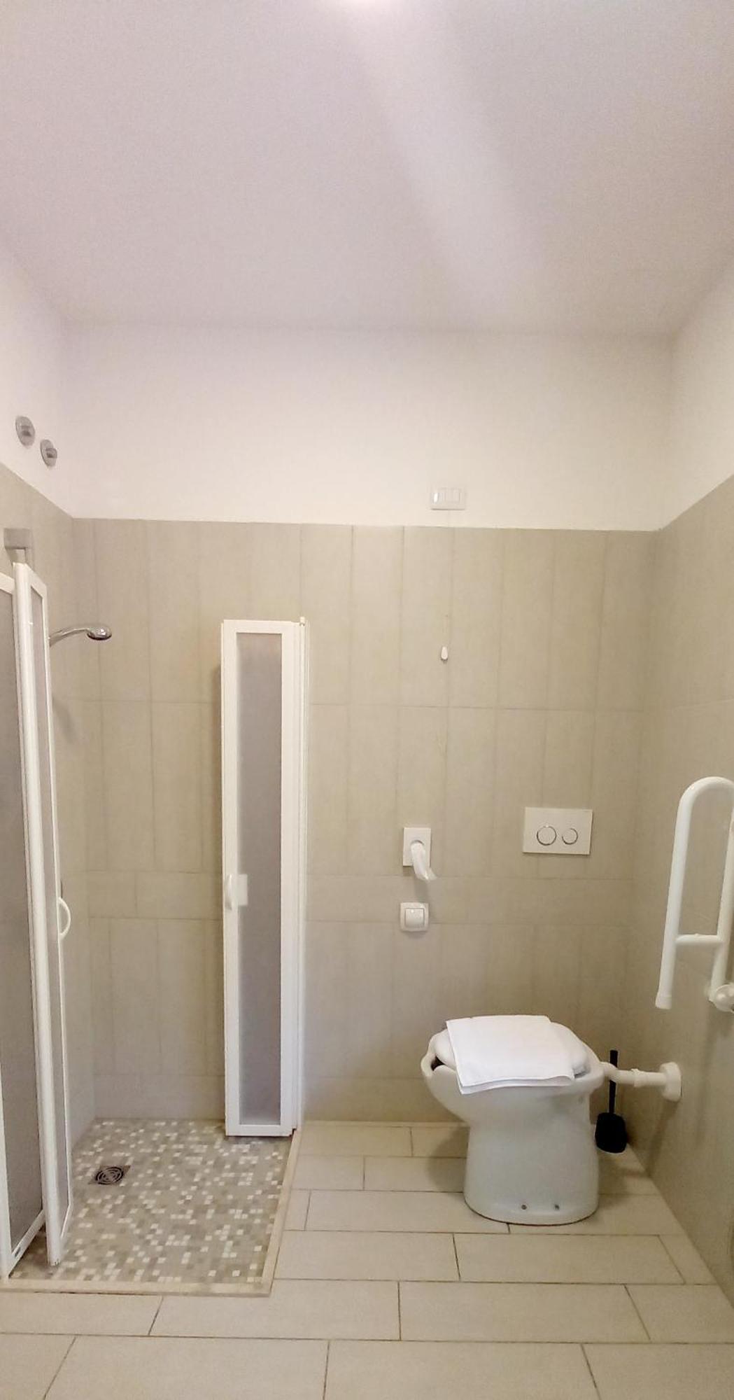 Hotel Brotas Rimini Extérieur photo